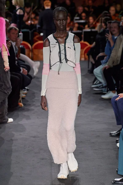 Look 36